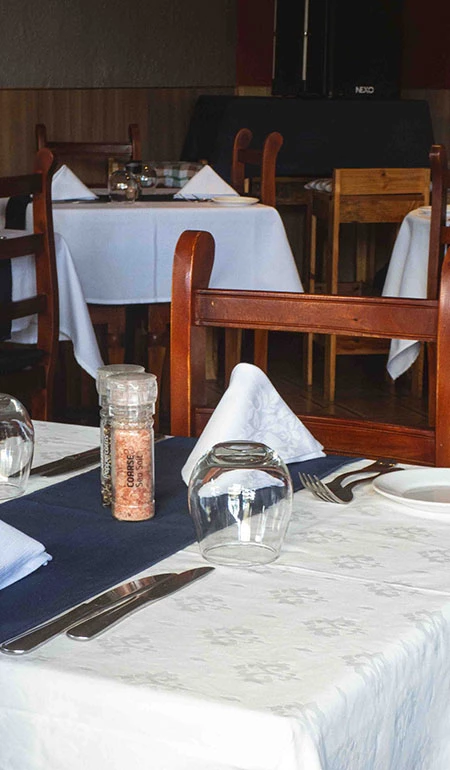 Photo des tables de La Vieille Rouge à Grand Baie